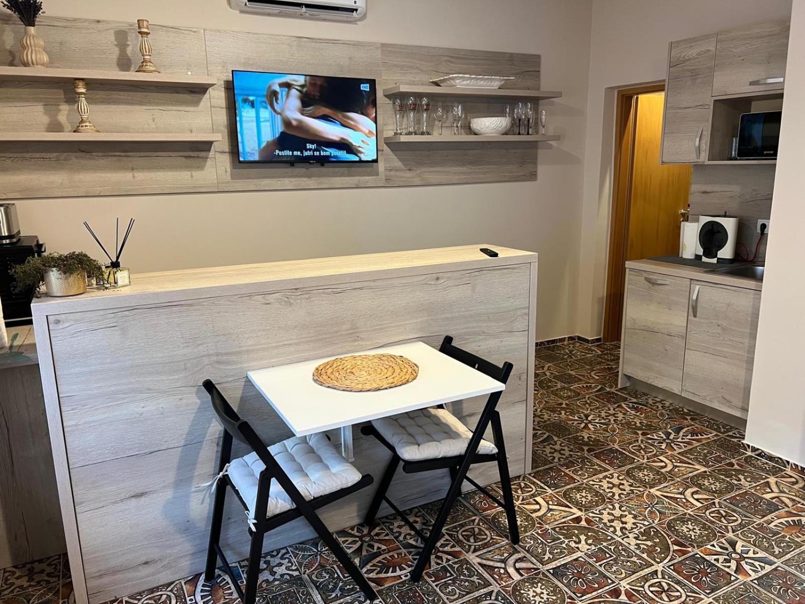 Centralpark Suites Μαριμπόρ Εξωτερικό φωτογραφία