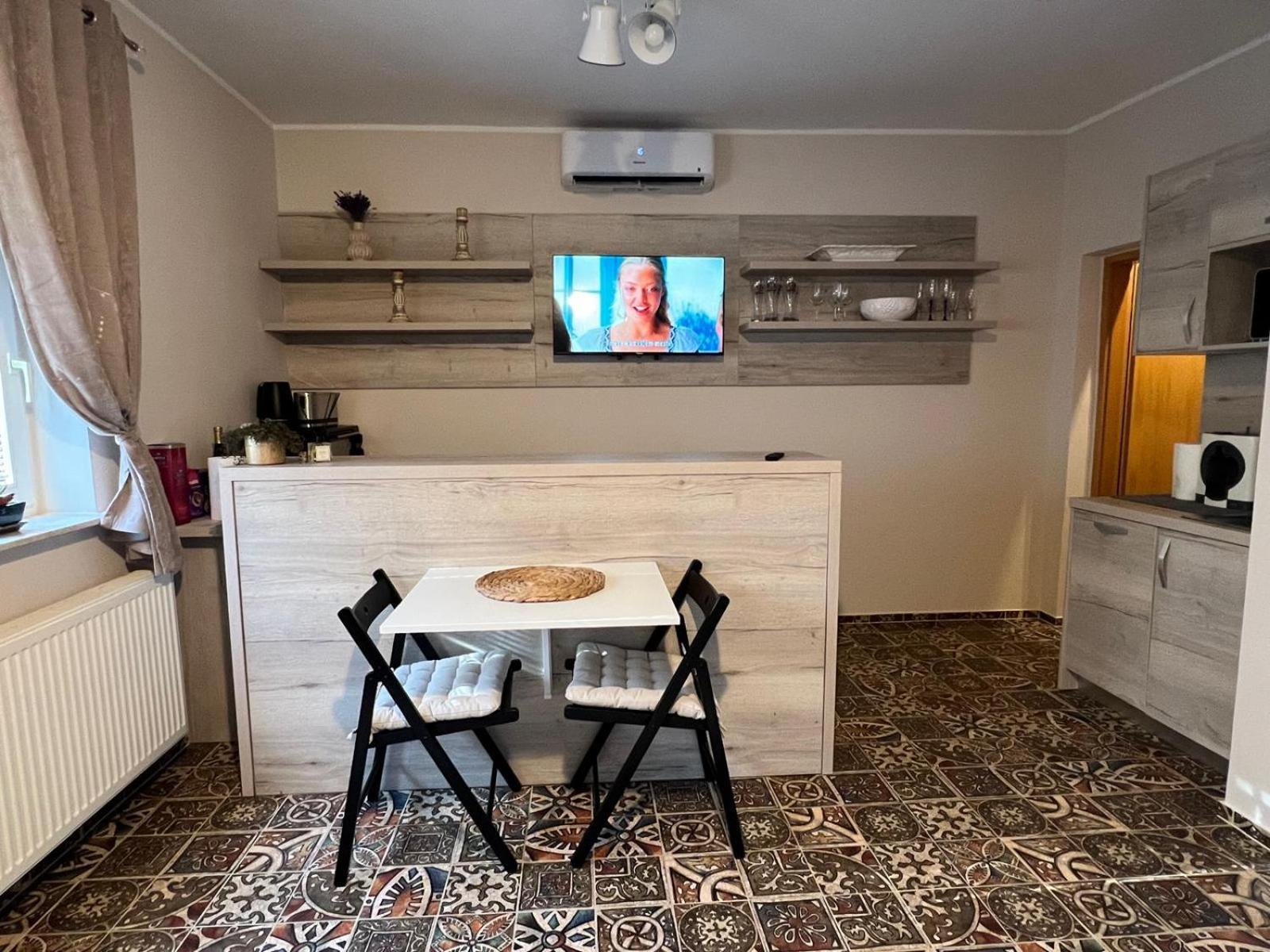 Centralpark Suites Μαριμπόρ Εξωτερικό φωτογραφία